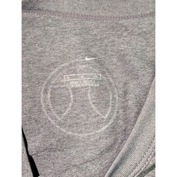 Nike Tshirt L Men's Gray Basketball Logo Long Sleeve Stretch Dri Fit Workout - Picture 5 of 7